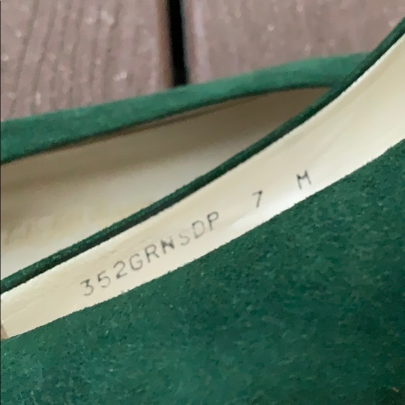 SAKS FIFTH AVENUE emerald green suede flats 7 - Picture 12 of 13